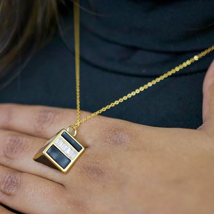 Gold Kaaba Necklace