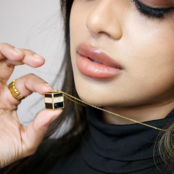 Gold Kaaba Necklace