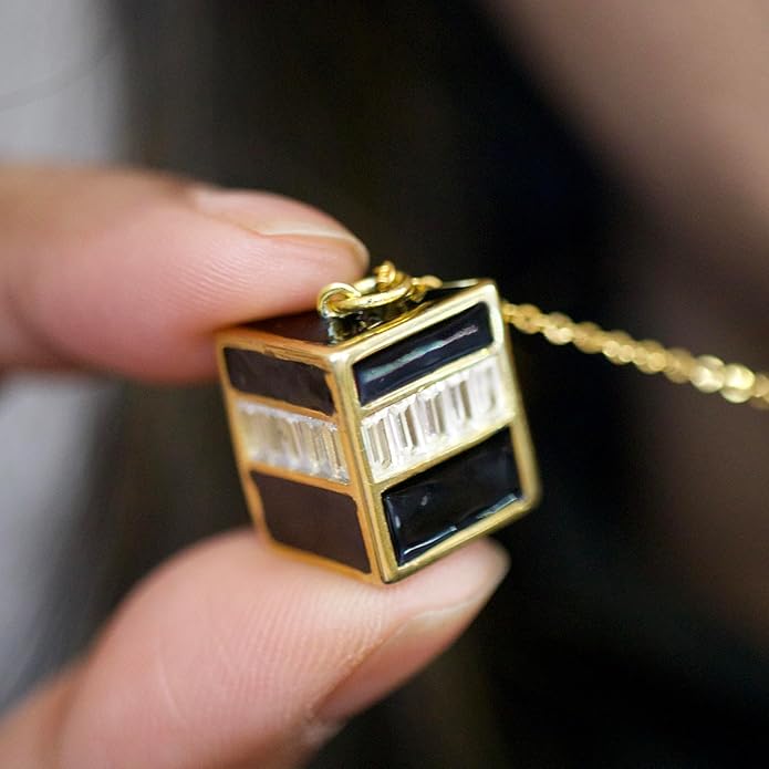 Gold Kaaba Necklace
